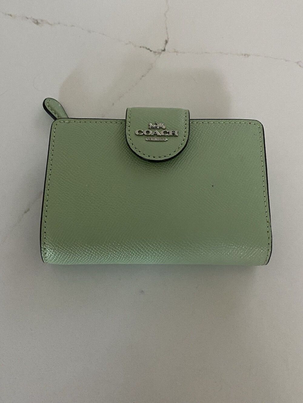 Coach Medium Corner Zip Wallet In Pale Pistachio